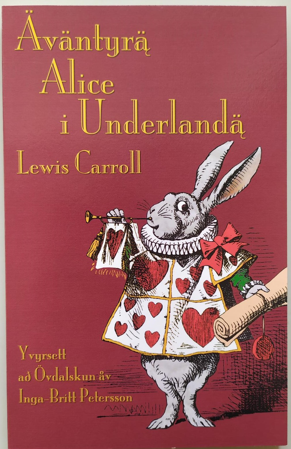 Äväntyrä Alice i Underlandä